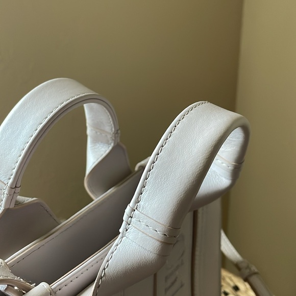 Chloé woody rare color pristine small leather tote crossbody in nomad beige - Picture 3 of 15